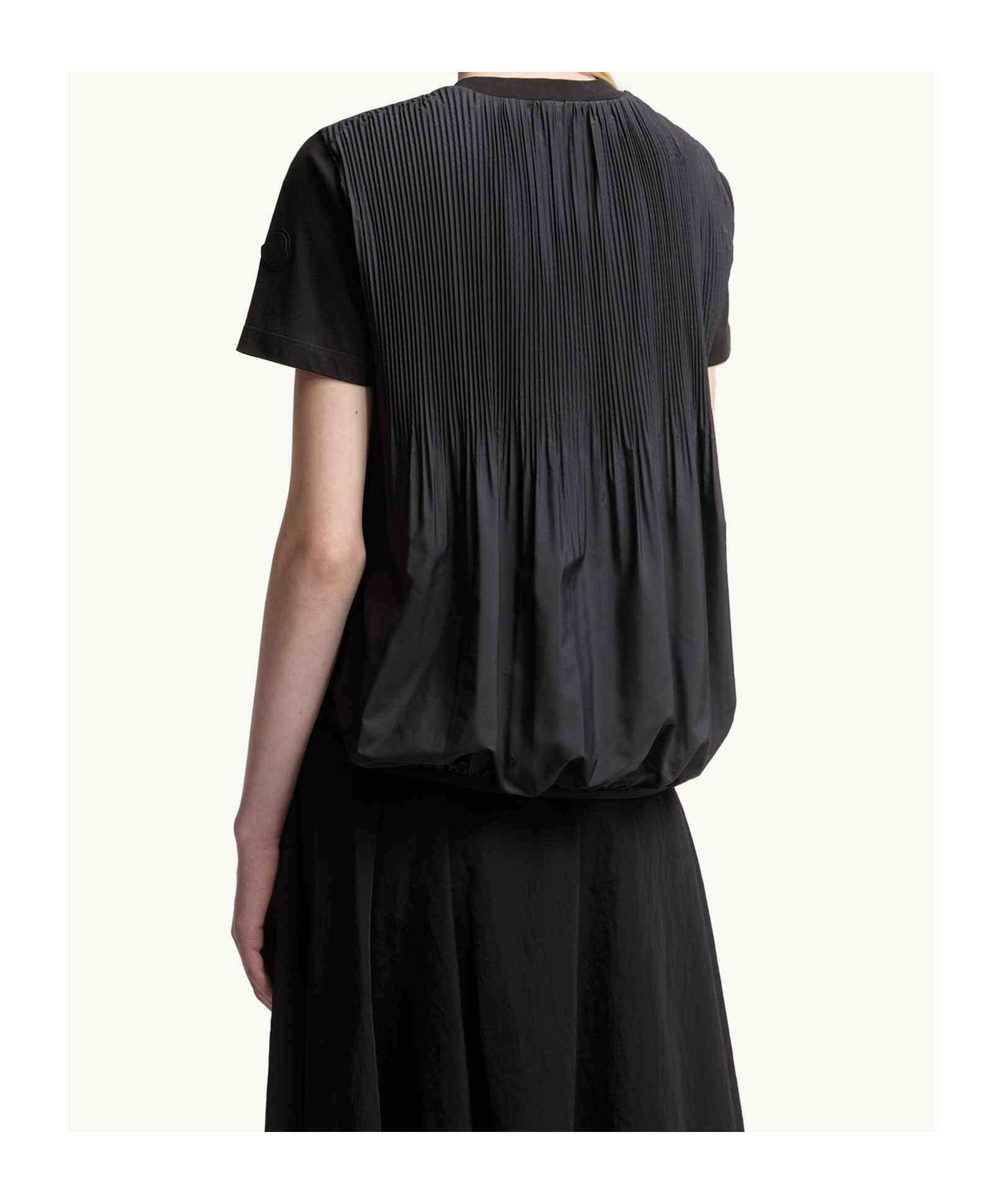 Moncler Pleated Back Cotton T-shirt In Black