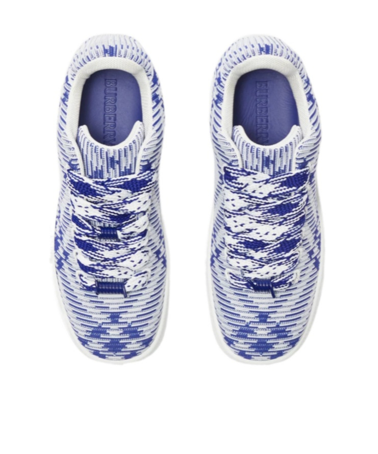 Burberry Dynamic Blue And White Patterned Sneakers In White