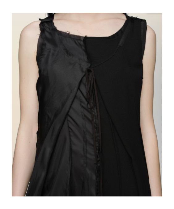 Maison Margiela Sleeveless Asymmetric Midi Dress In Black