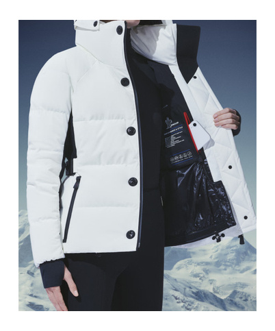 Moncler Doudoune Courte Guyane In White
