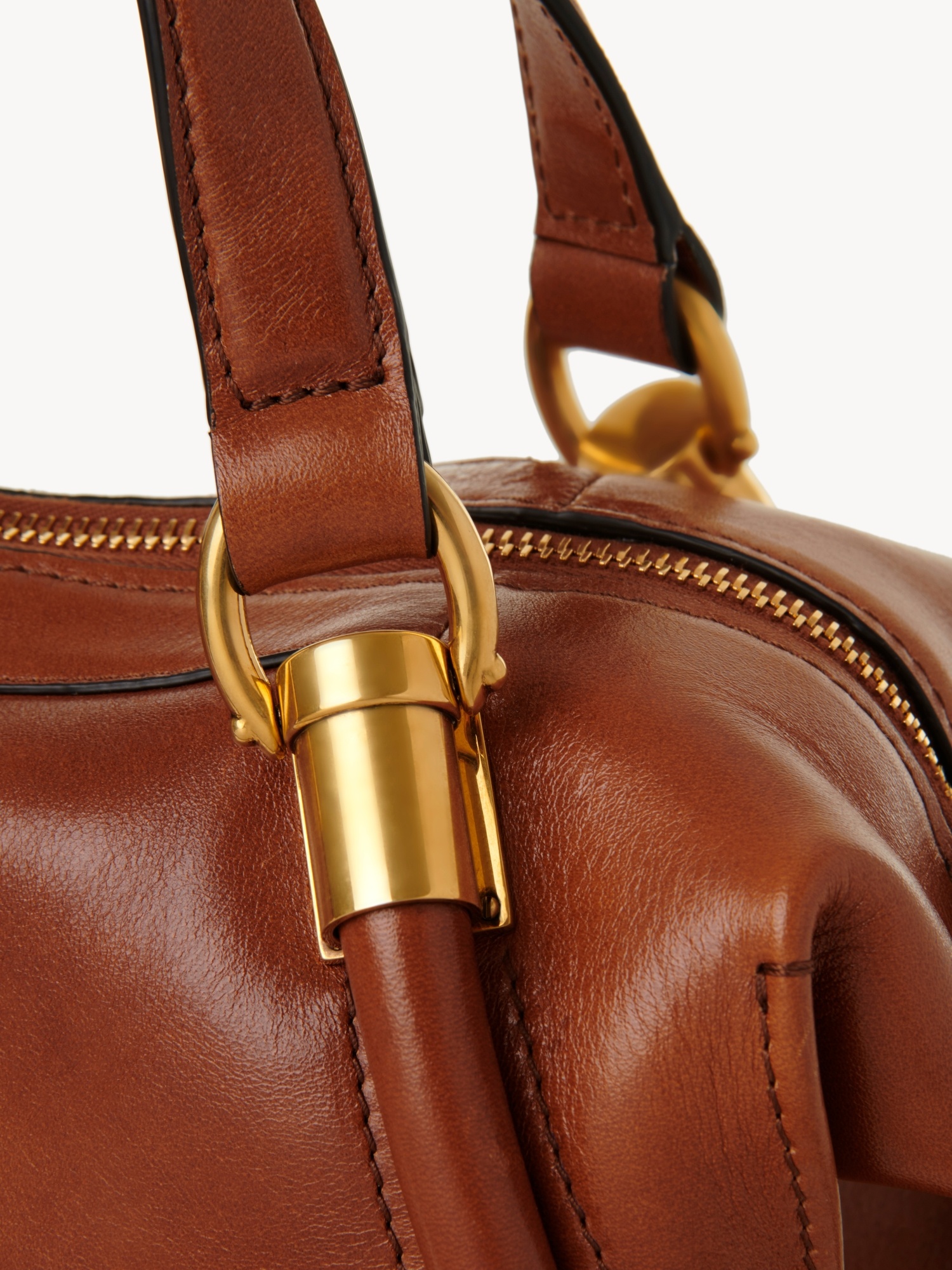 Chloé Small Paraty 24 Top Handle Bag In Shiny Leather In Brown