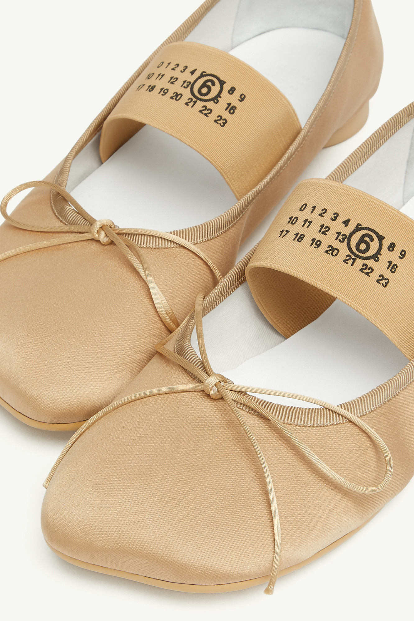 Mm6 Maison Margiela Atomic Sole Leather Block Heel Ballerinas In Nude