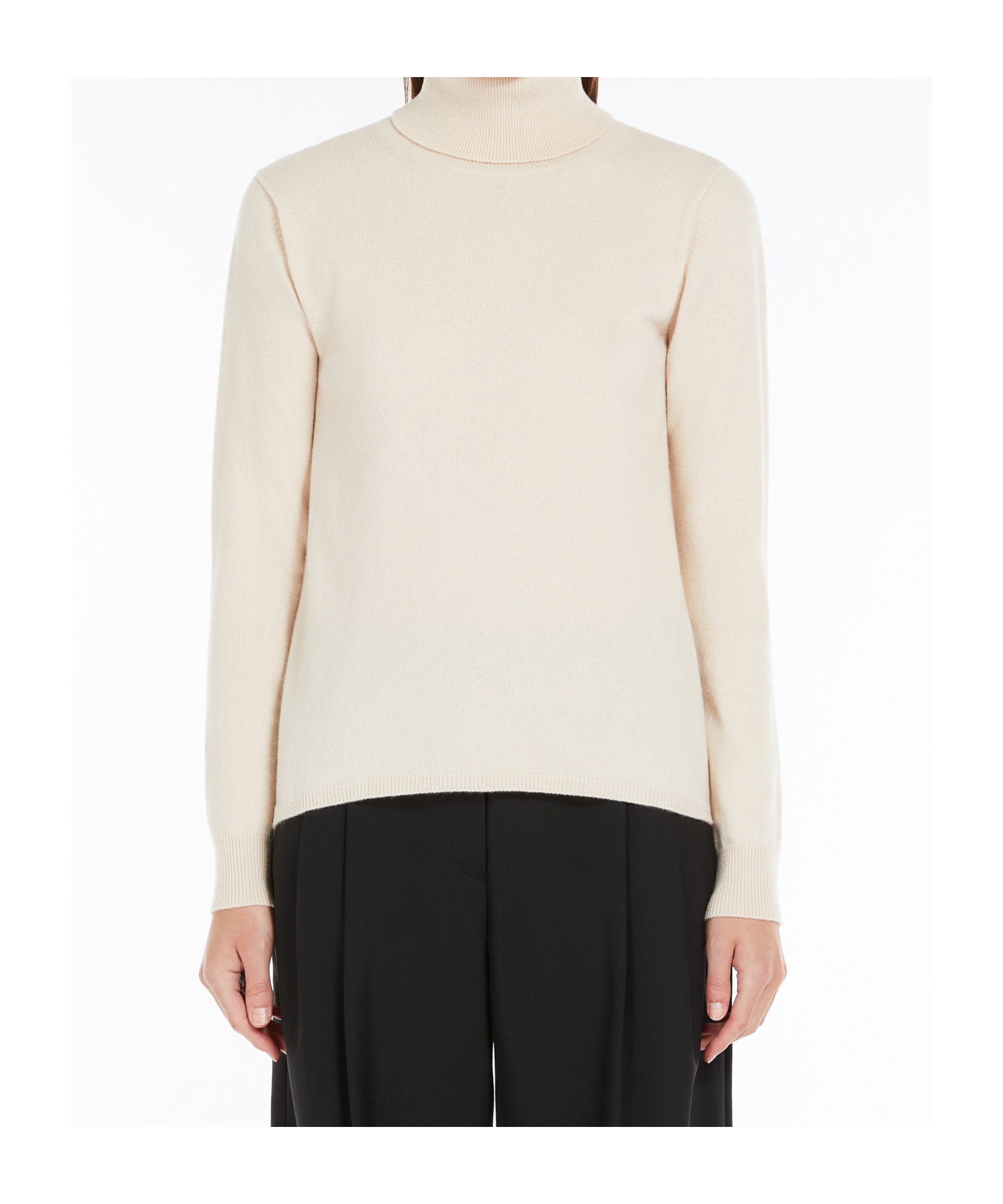 Max Mara Lightweight Cashmere Turtleneck High Collar In White