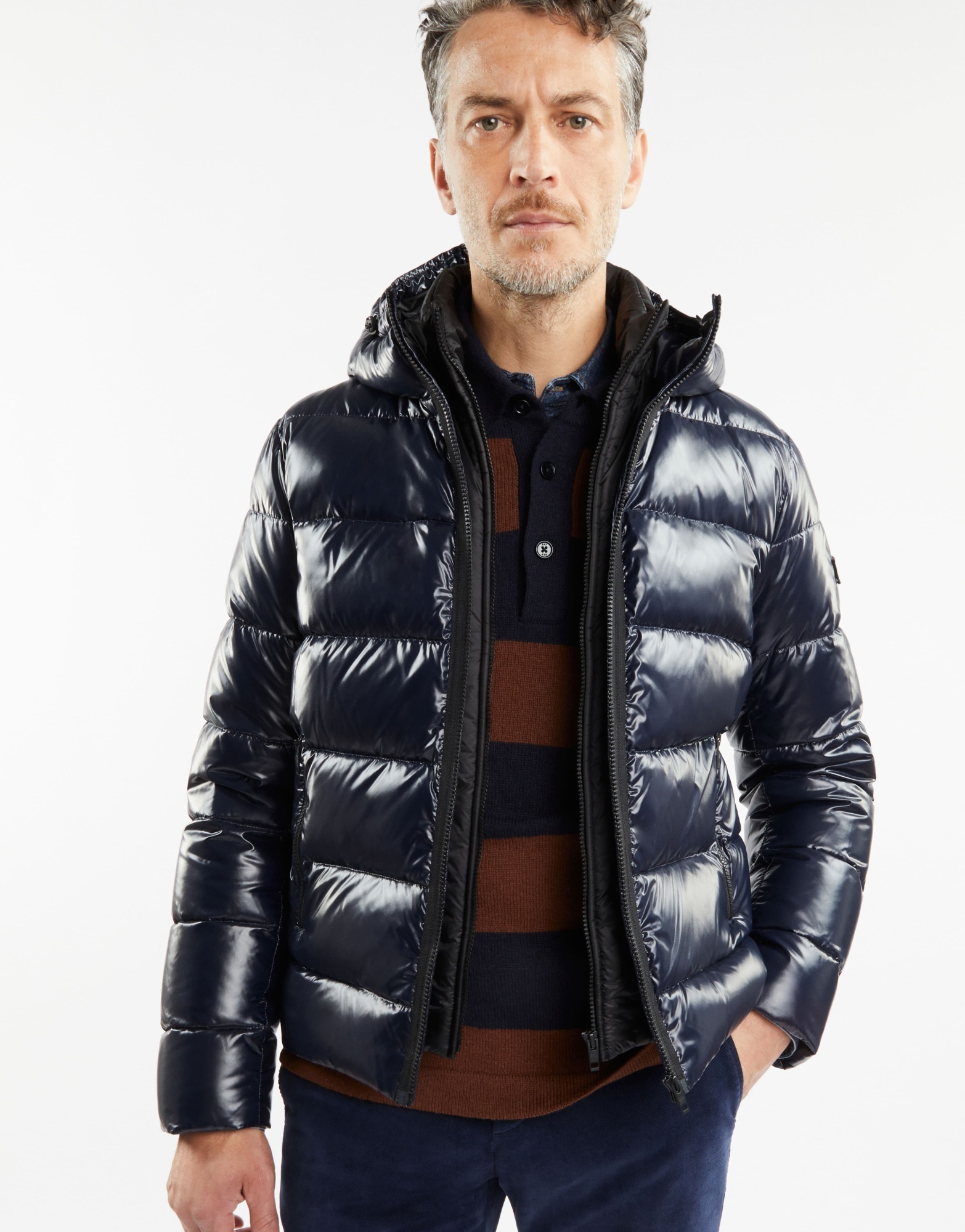 Fay Long-sleeved Quilted Down Jacket In Black