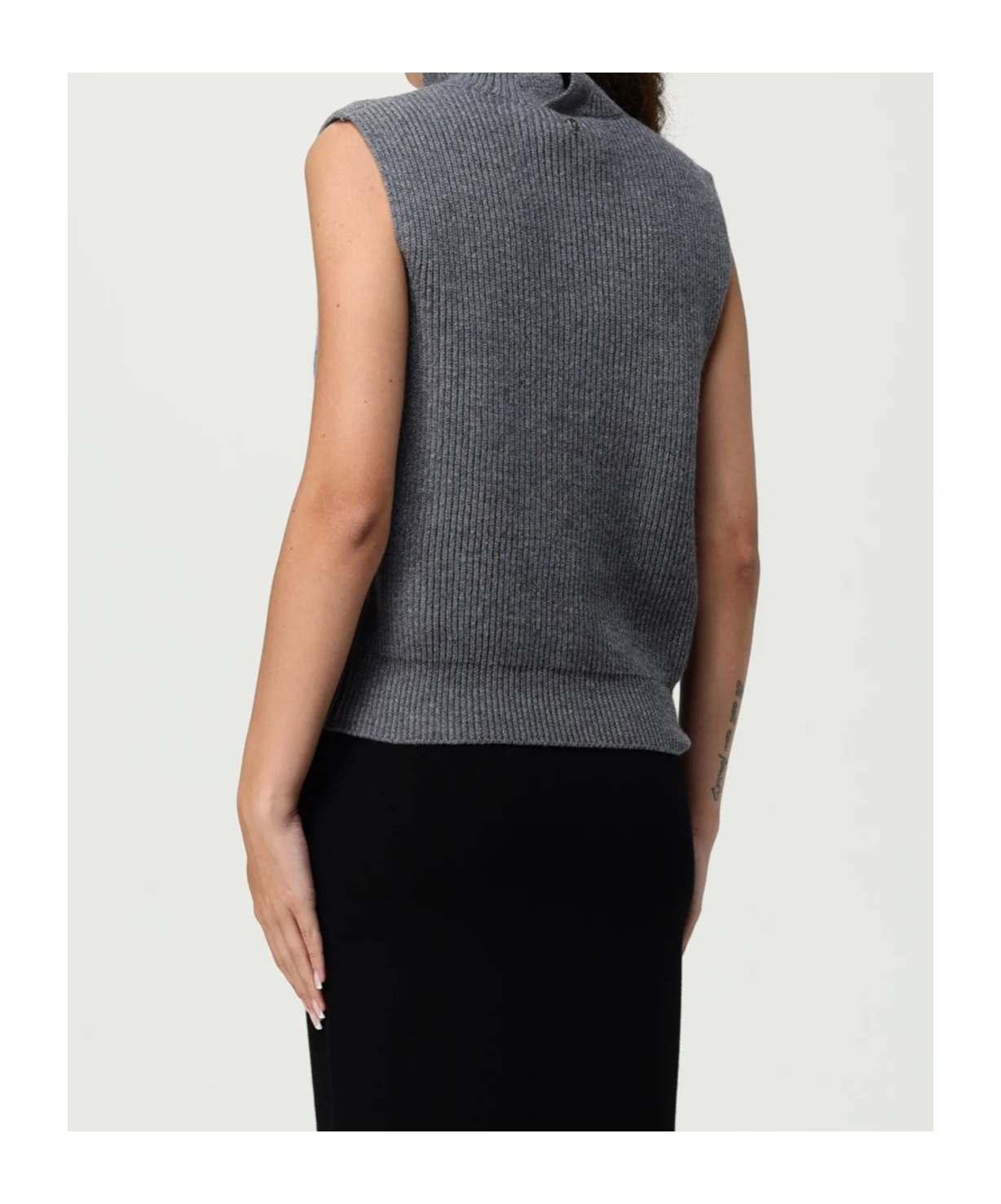 Dondup Sleeveless Turtle-neck Sweater In Ribbed Wool In Gray