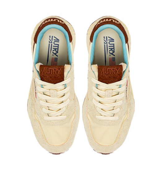Autry Laced Sneakers In Nude