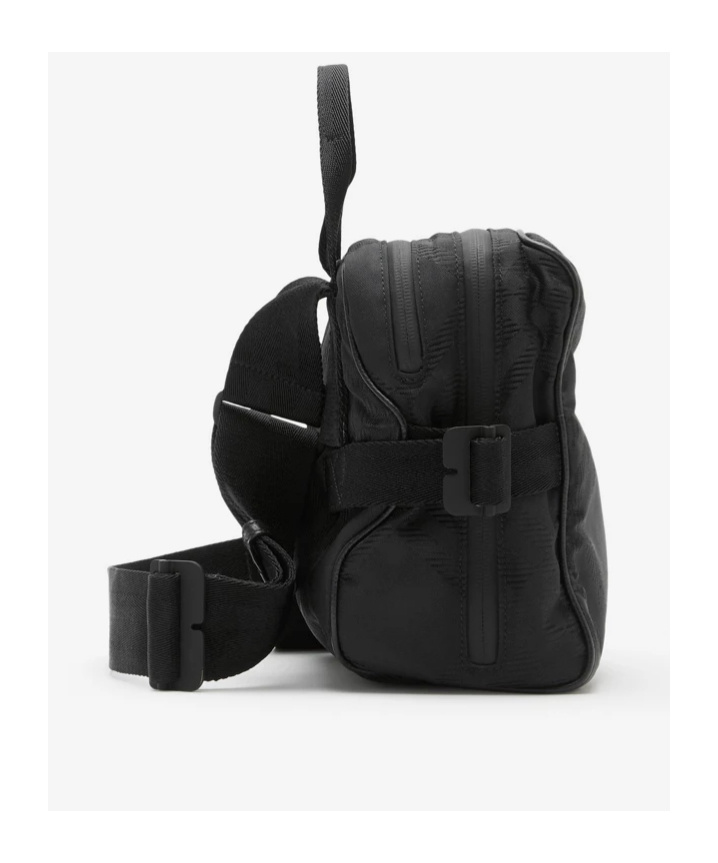Burberry Check-pattern Zipped Messenger Bag In Black
