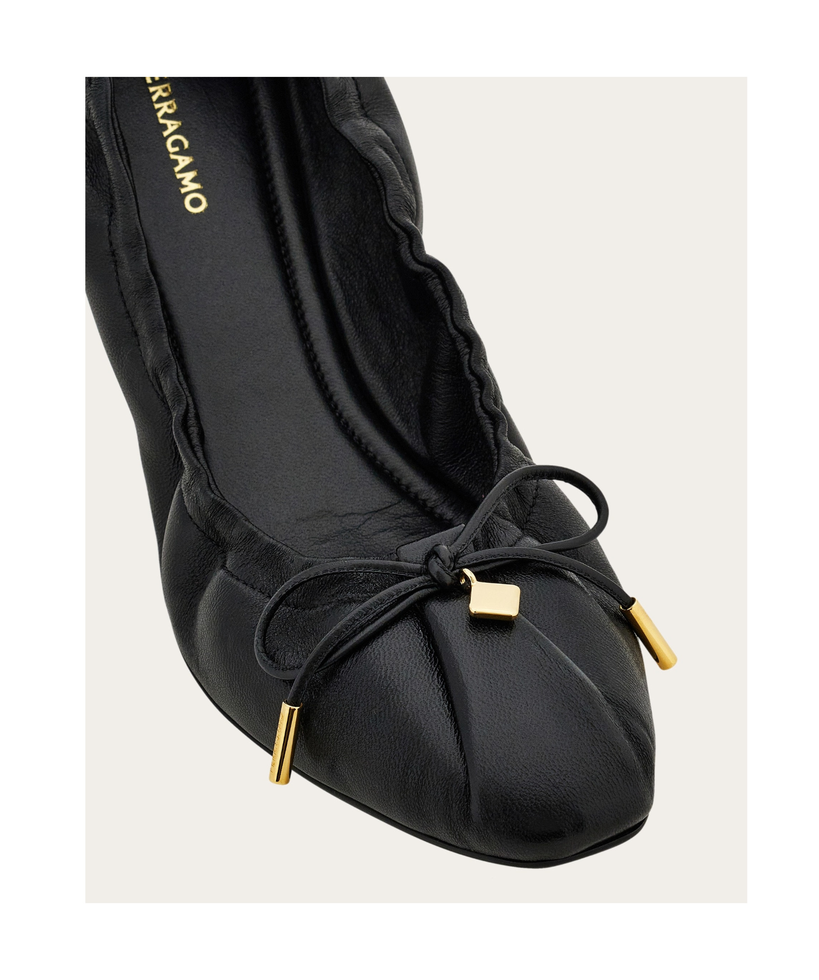 Ferragamo Elasticated Nappa Leather Ballet Flats In Black