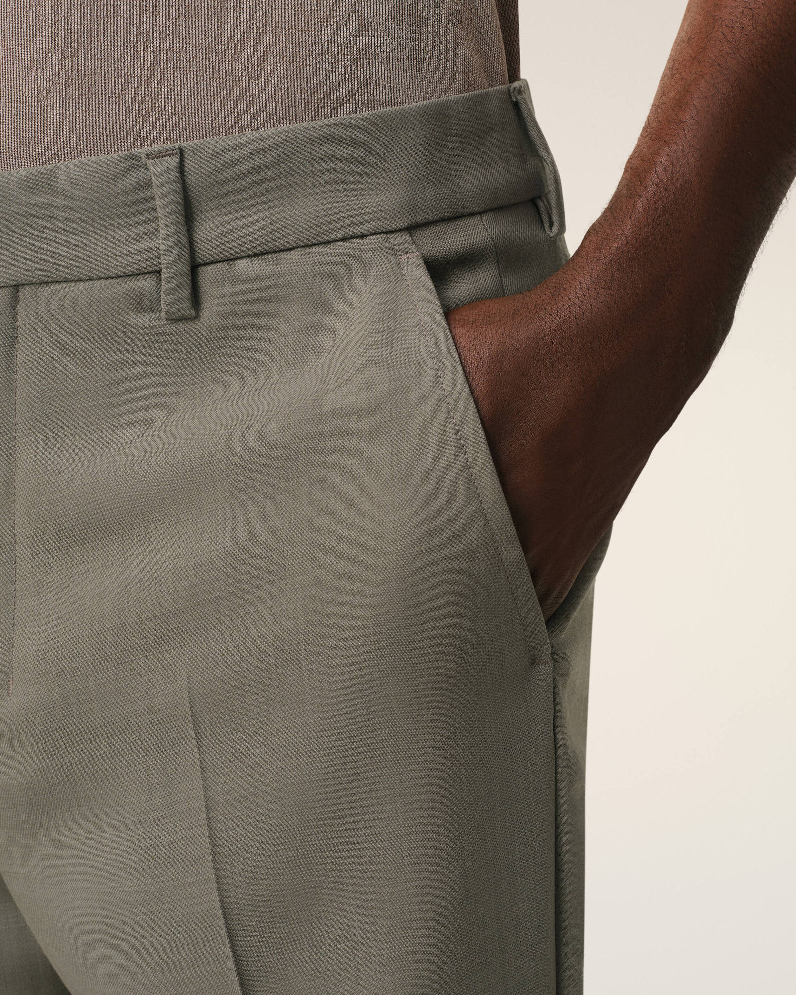 Shop Ami Alexandre Mattiussi Straight Wool Casual Pants In Green