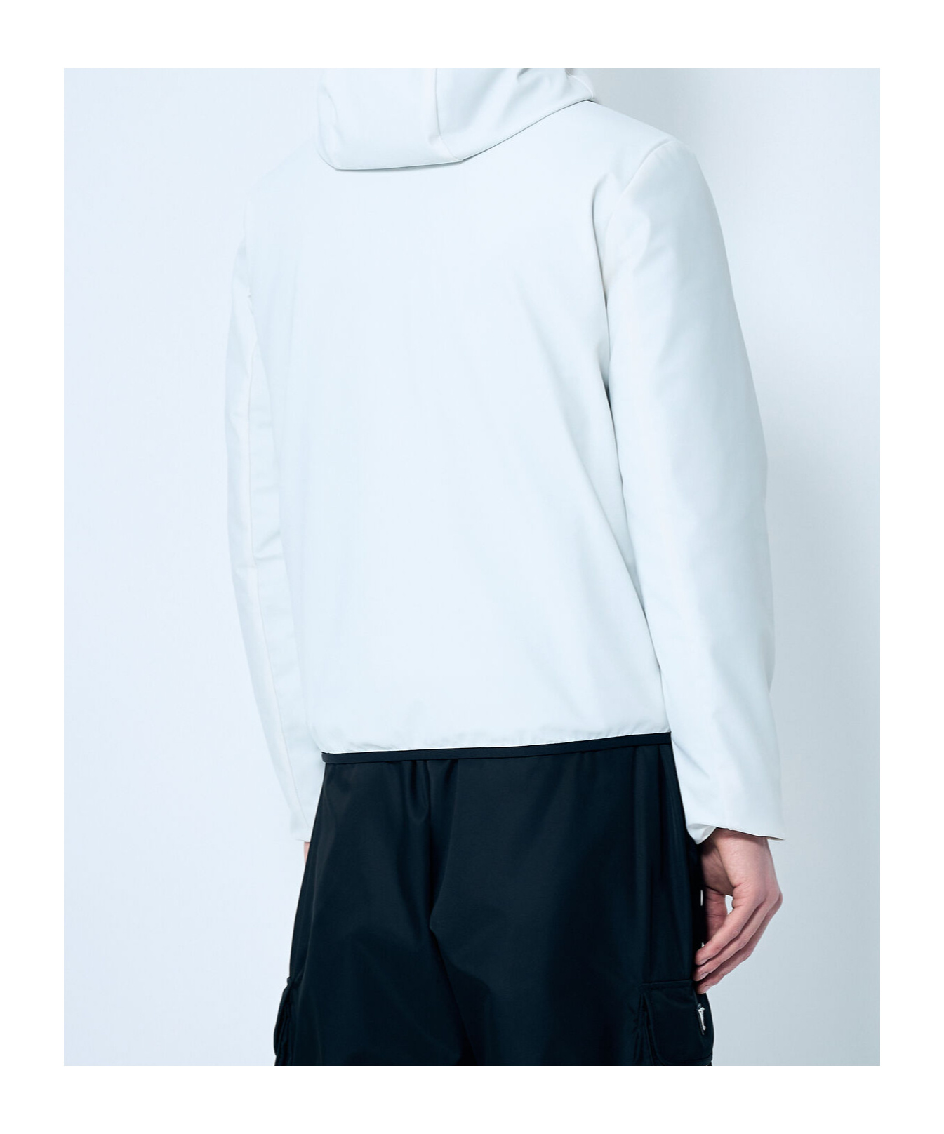 MONCLER LONG-SLEEVED DOWN JACKET