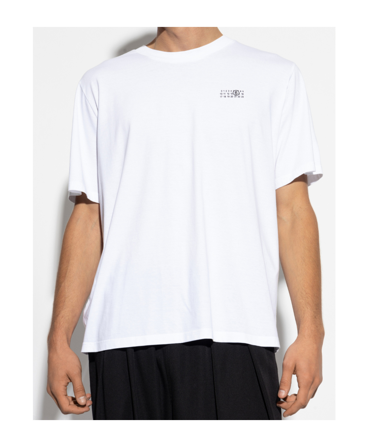 Mm6 Maison Margiela Mm6 By Maison Margiela Relaxed-fit Crew Neck T-shirt With Graphic Print In White