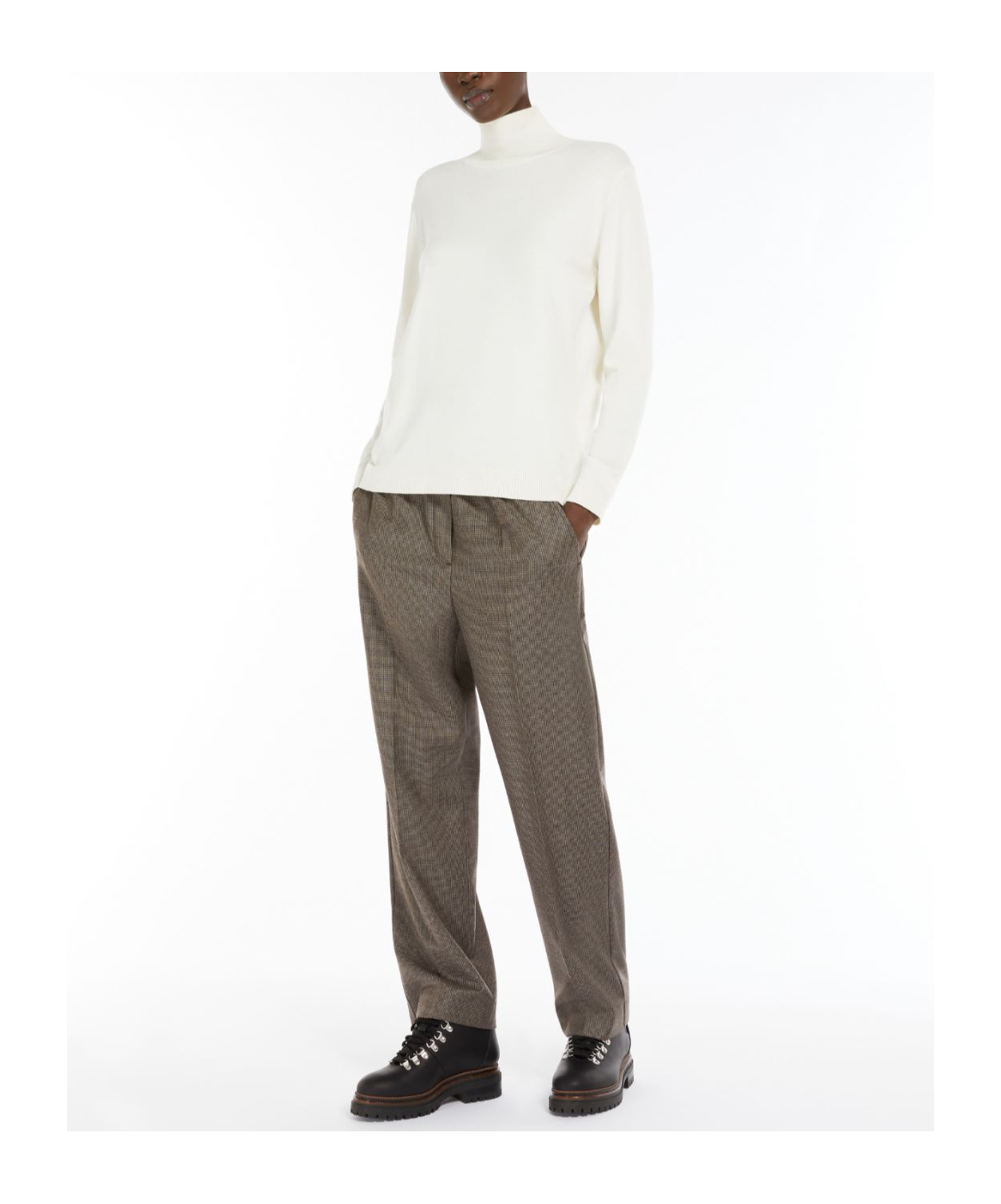 Weekend Max Mara Wool Turtleneck Sweater In White