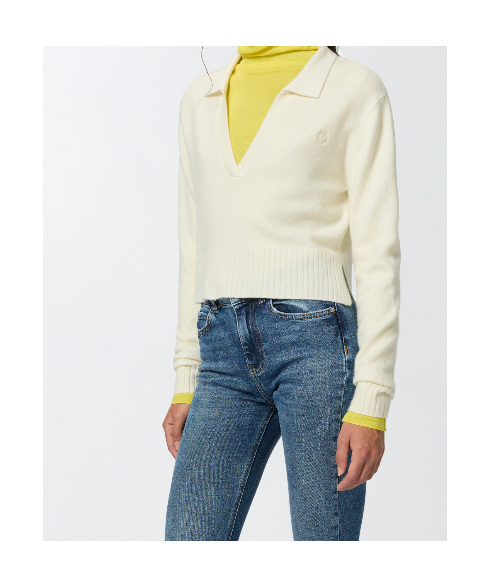 Pinko Short Cashmere-blend Sweater With Collar In White