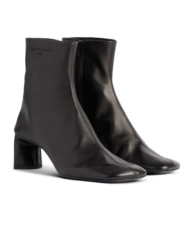 Balenciaga Duty Free 60mm Boots In Black