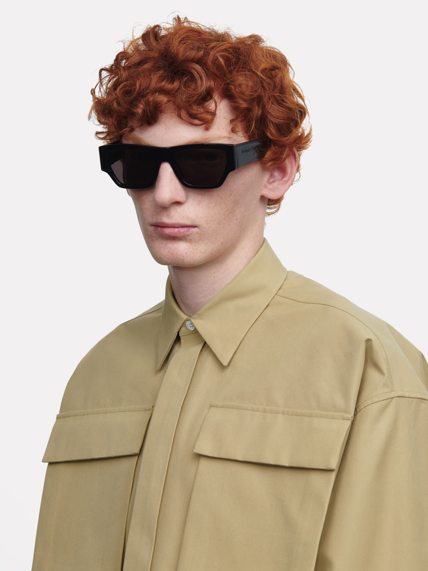 Alexander Mcqueen Square-frame Sunglasses In Black