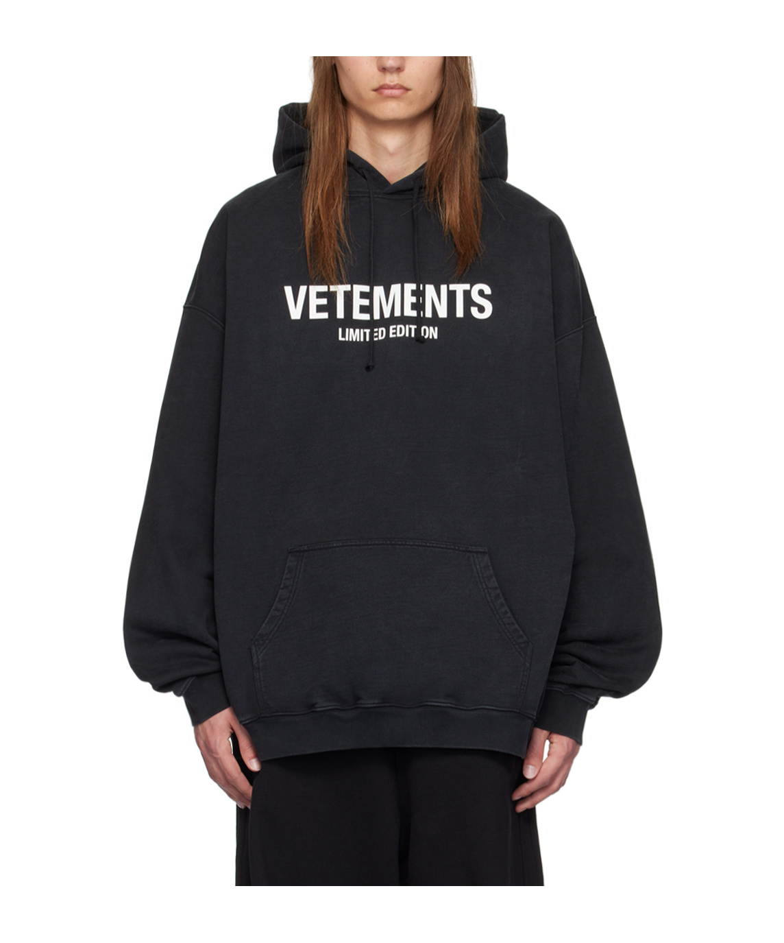 Vetements Drawstring Hood Hoodie In Black