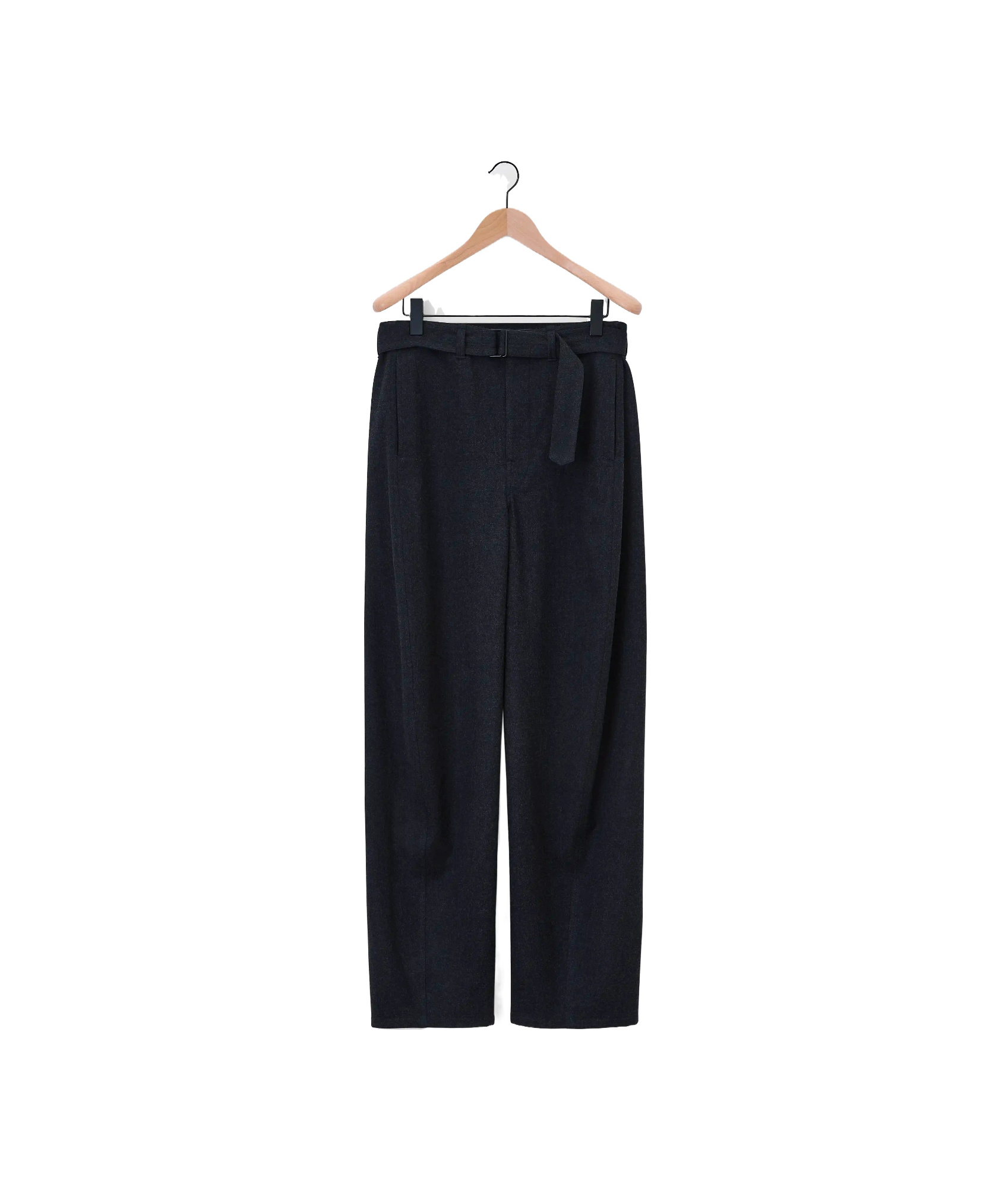 Lemaire Casual Pants With Waist And Loop Straps In Black