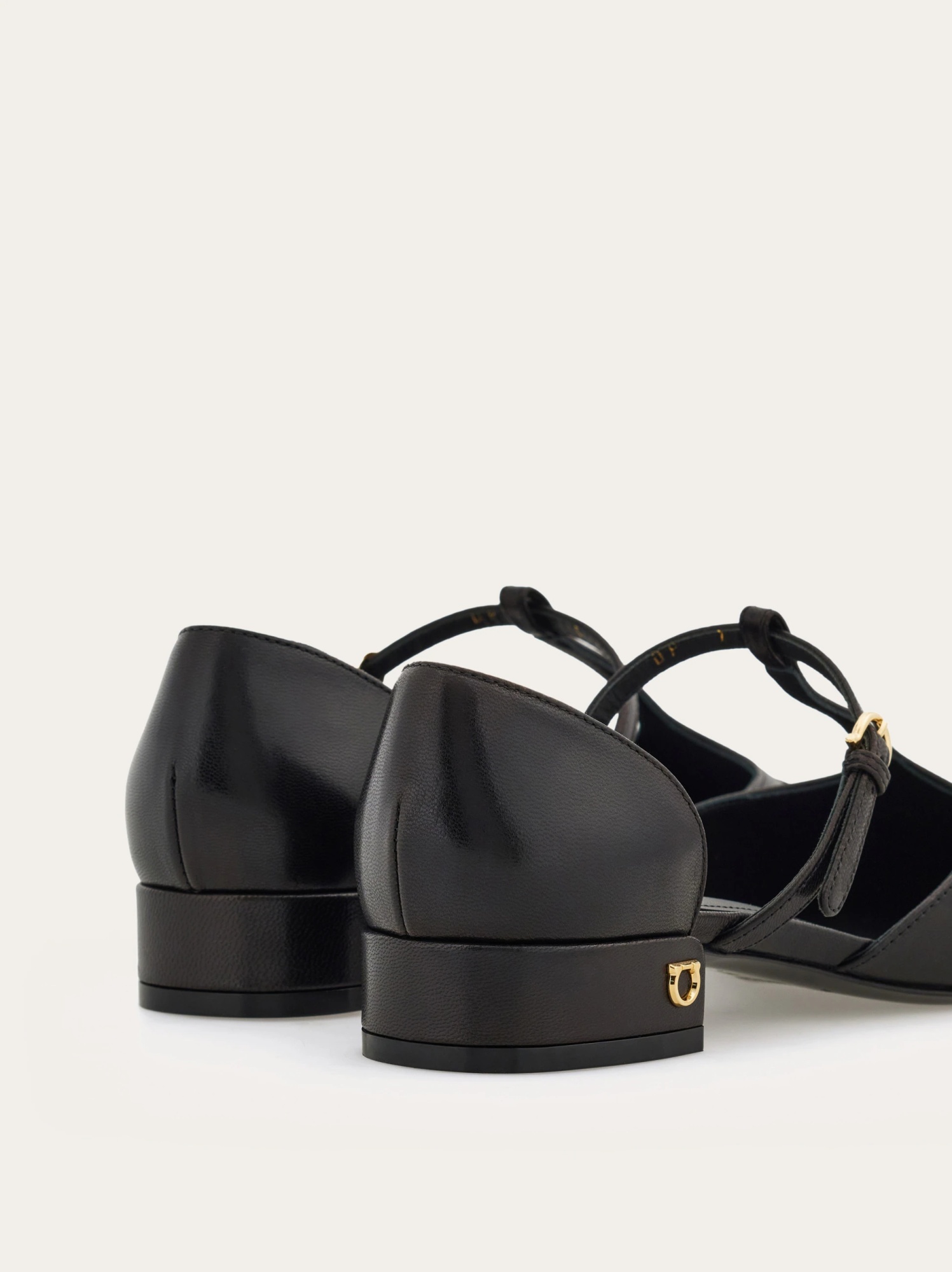 Ferragamo Linette Leather T-strap Ballerina Flats In Black