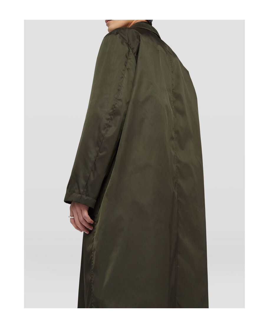 Jil Sander Button-up Raincoat In Black