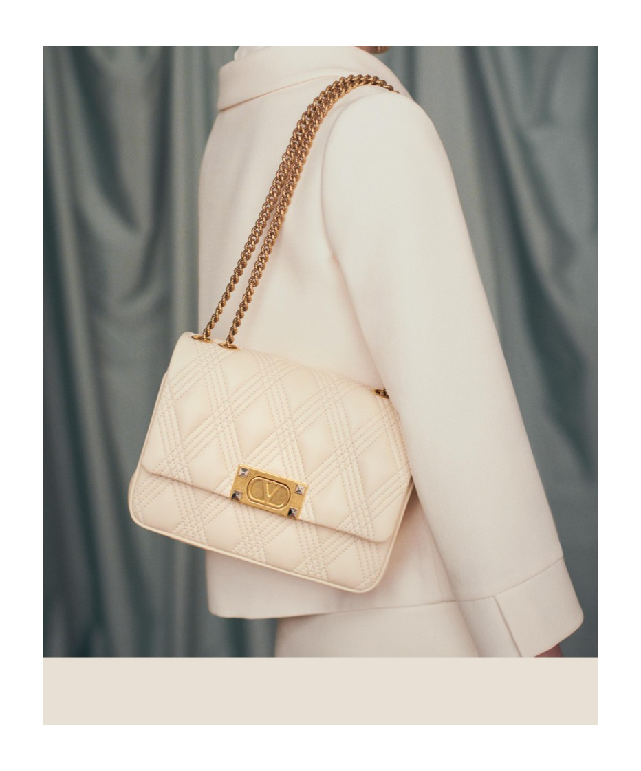 Valentino Quiltie 67 Medium Shoulder Bag In Quilted Nappa Leather In Nude