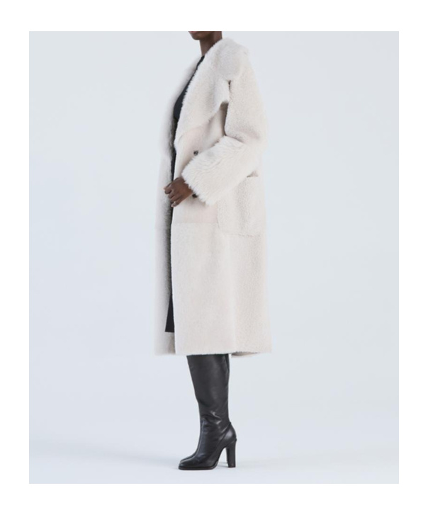 Desa 1972 Robe Coat In White