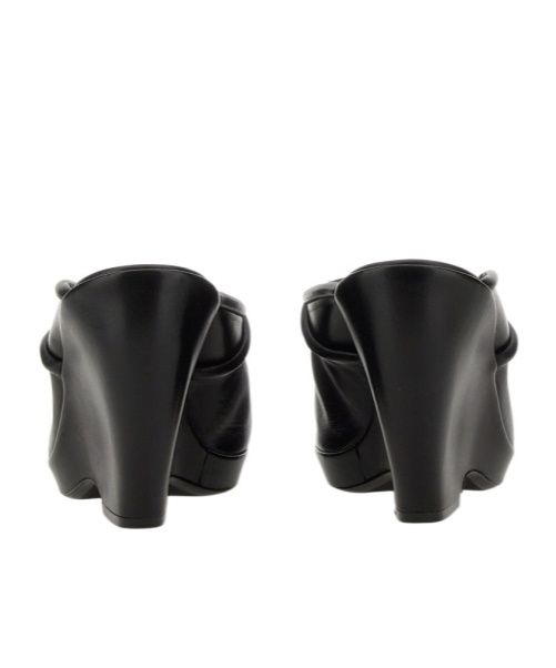 Khaite Women's Sandals Mules The Stagg 105mm In Black