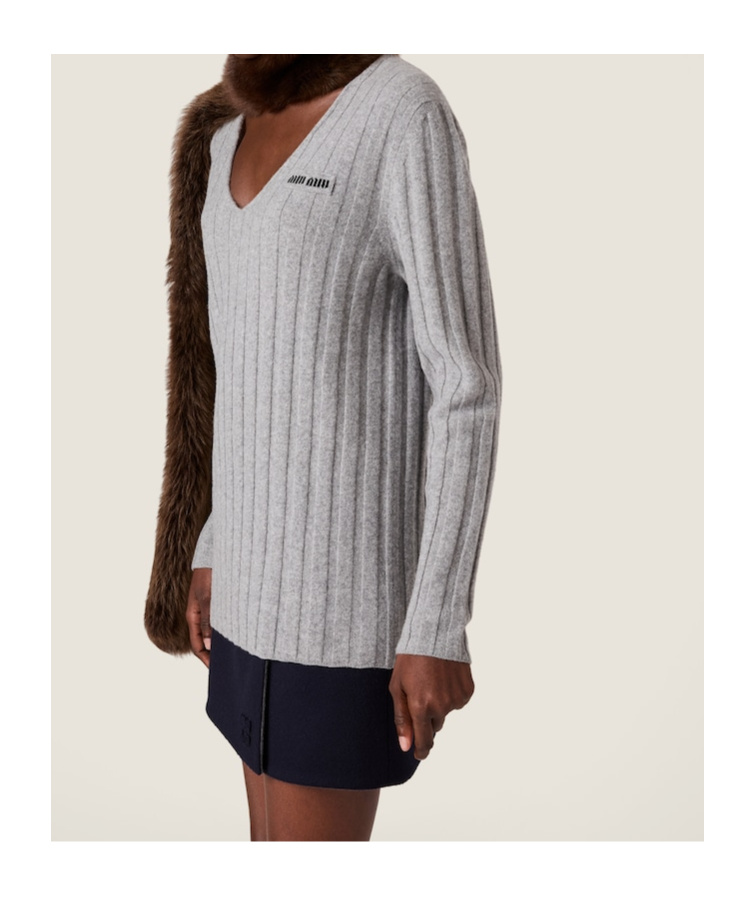 Miu Miu Wool And Cashmere V-neck Sweater In Gray
