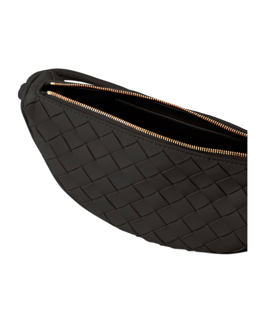 Bottega Veneta Half Moon Shoulder Bag In Black