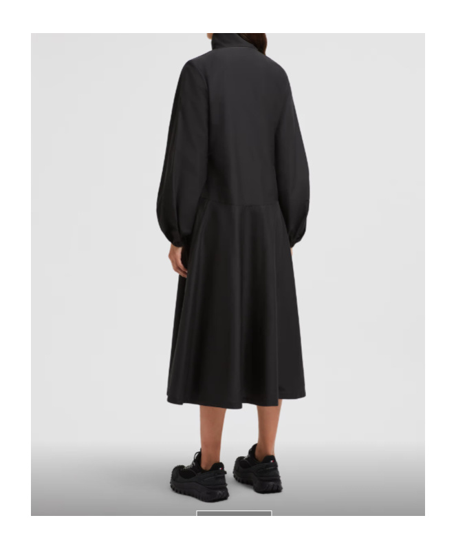 Moncler Robe Midi En Coton À Col Roulé In Black