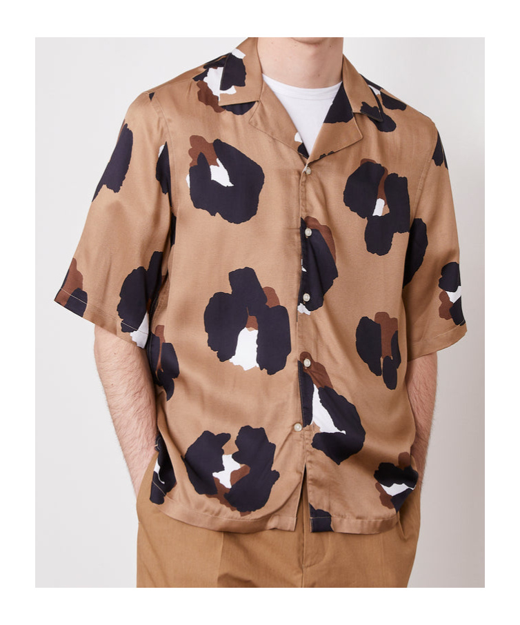 Officine Generale Short-sleeve Leopard Print Shirt In Pink