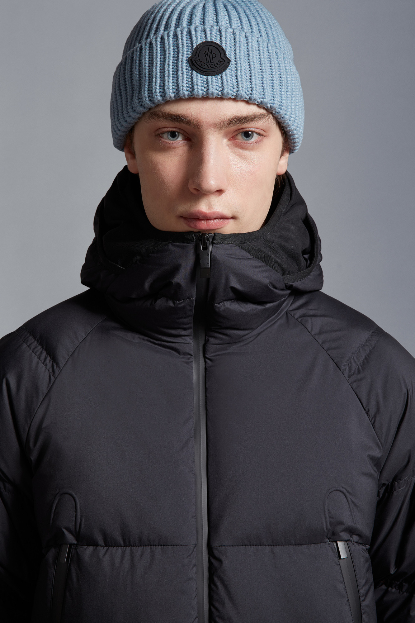 Moncler Exe Padded Coat In Black