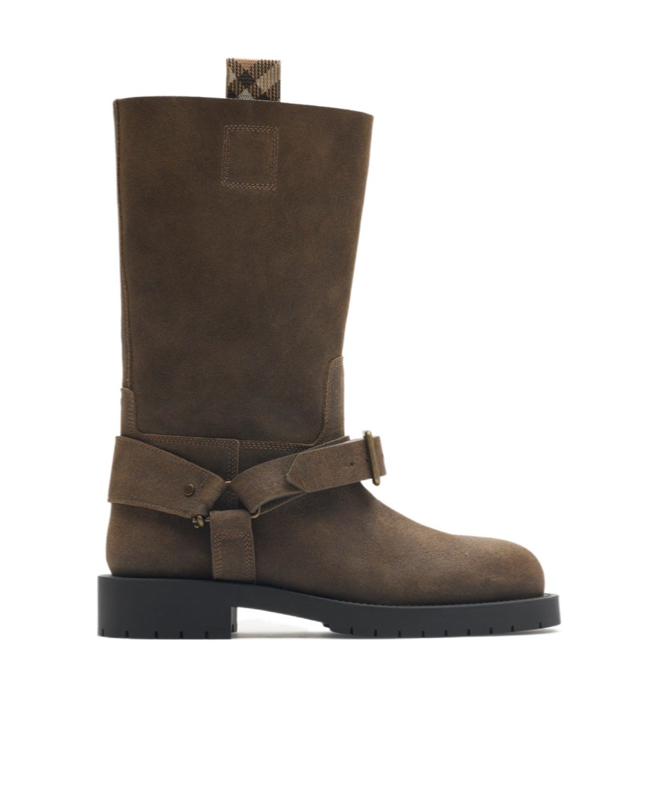 Burberry Suede Boots In Brown