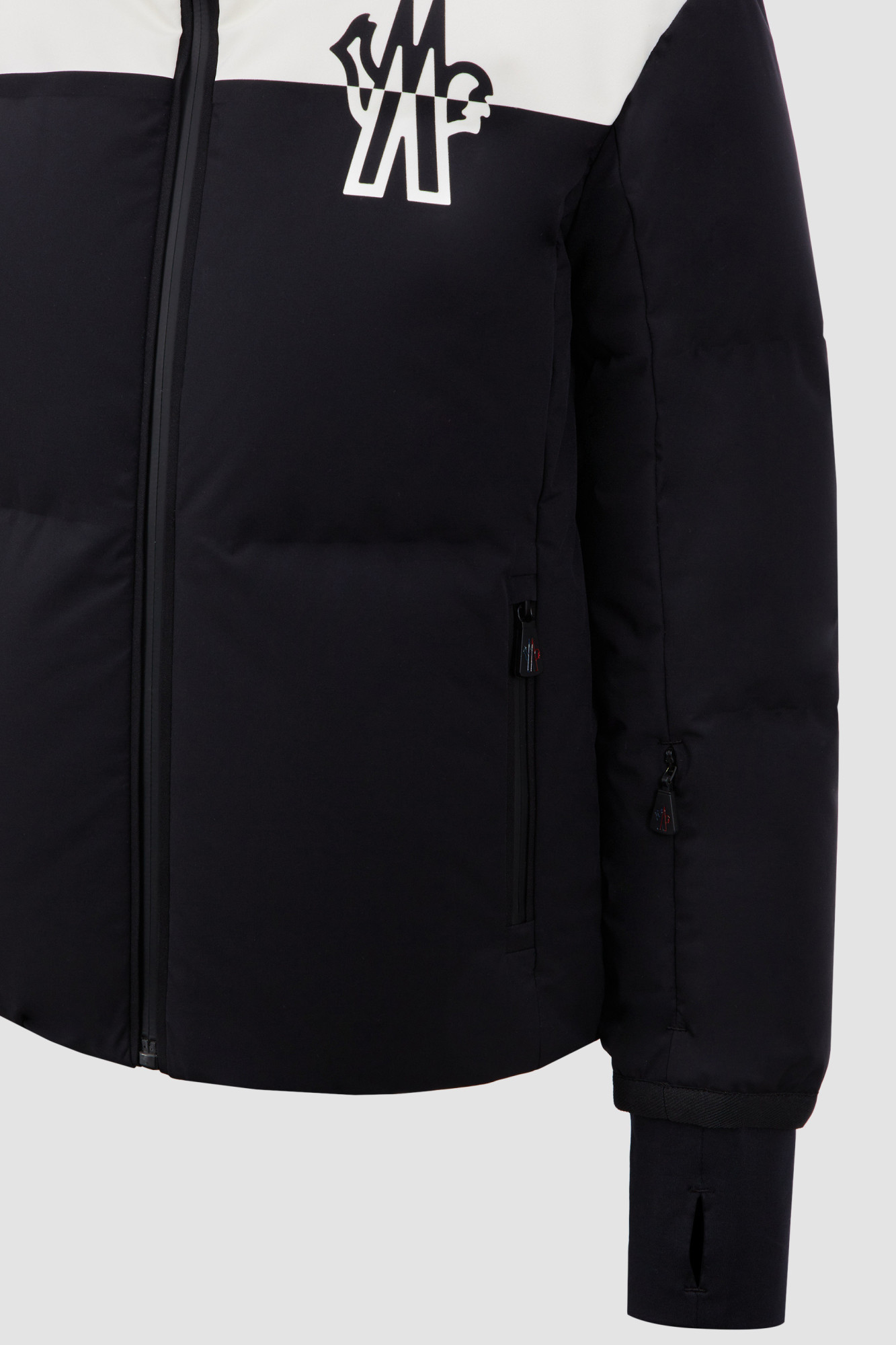 Moncler Stennes Down Jacket In Black