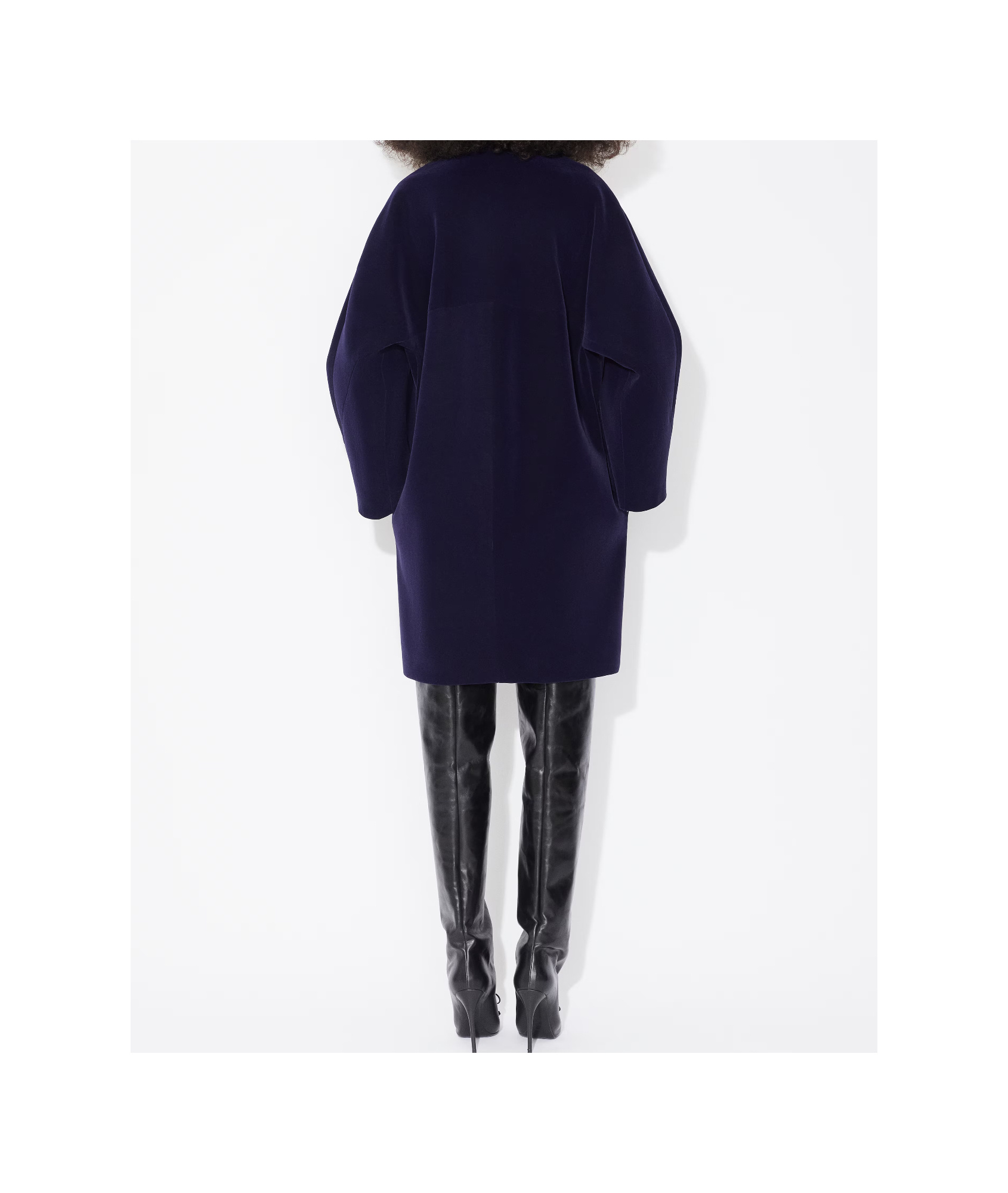 Alaïa Round Long-sleeved Coat In Black