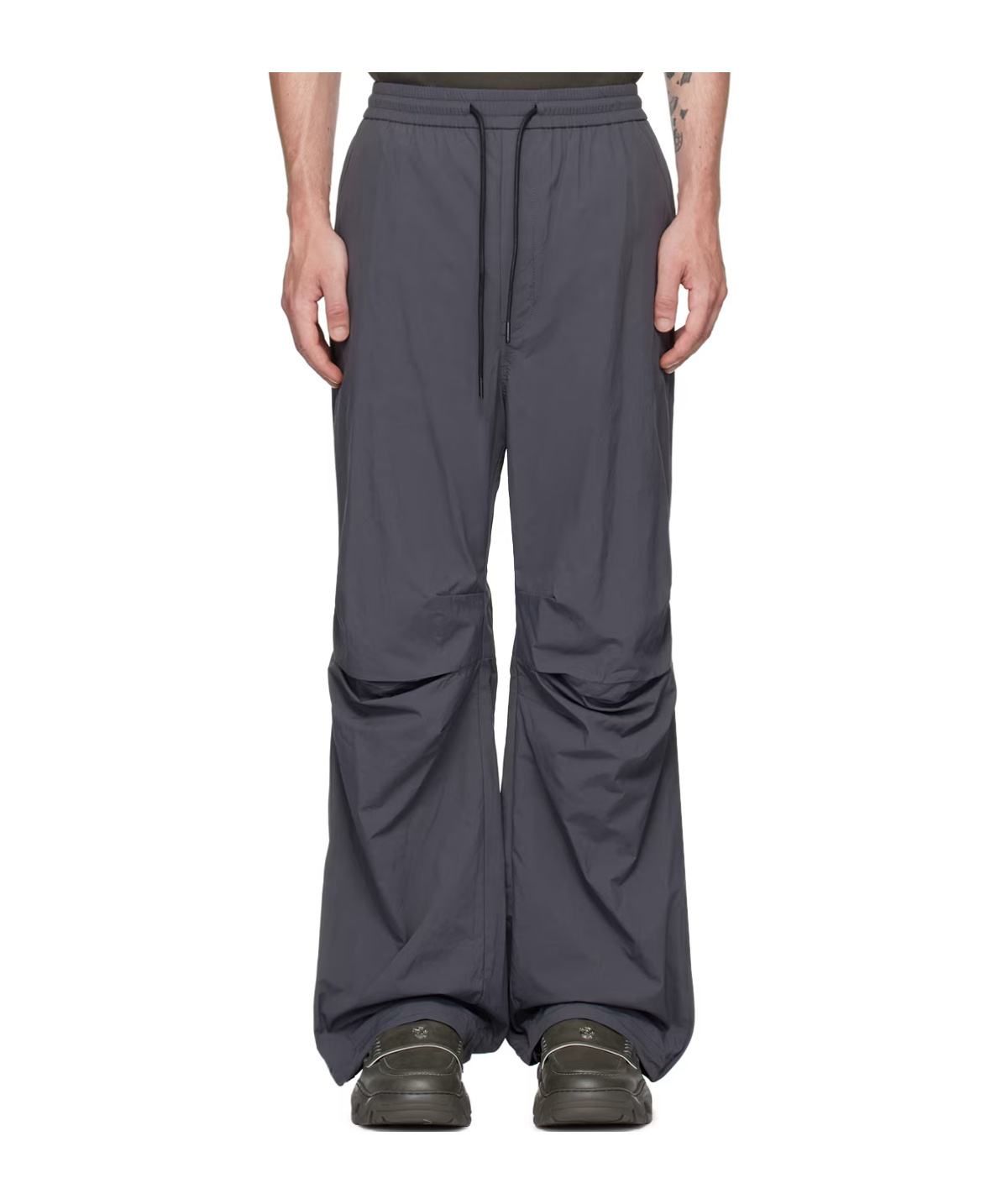 Juunj Pleated Belted Casual Pants In Gray