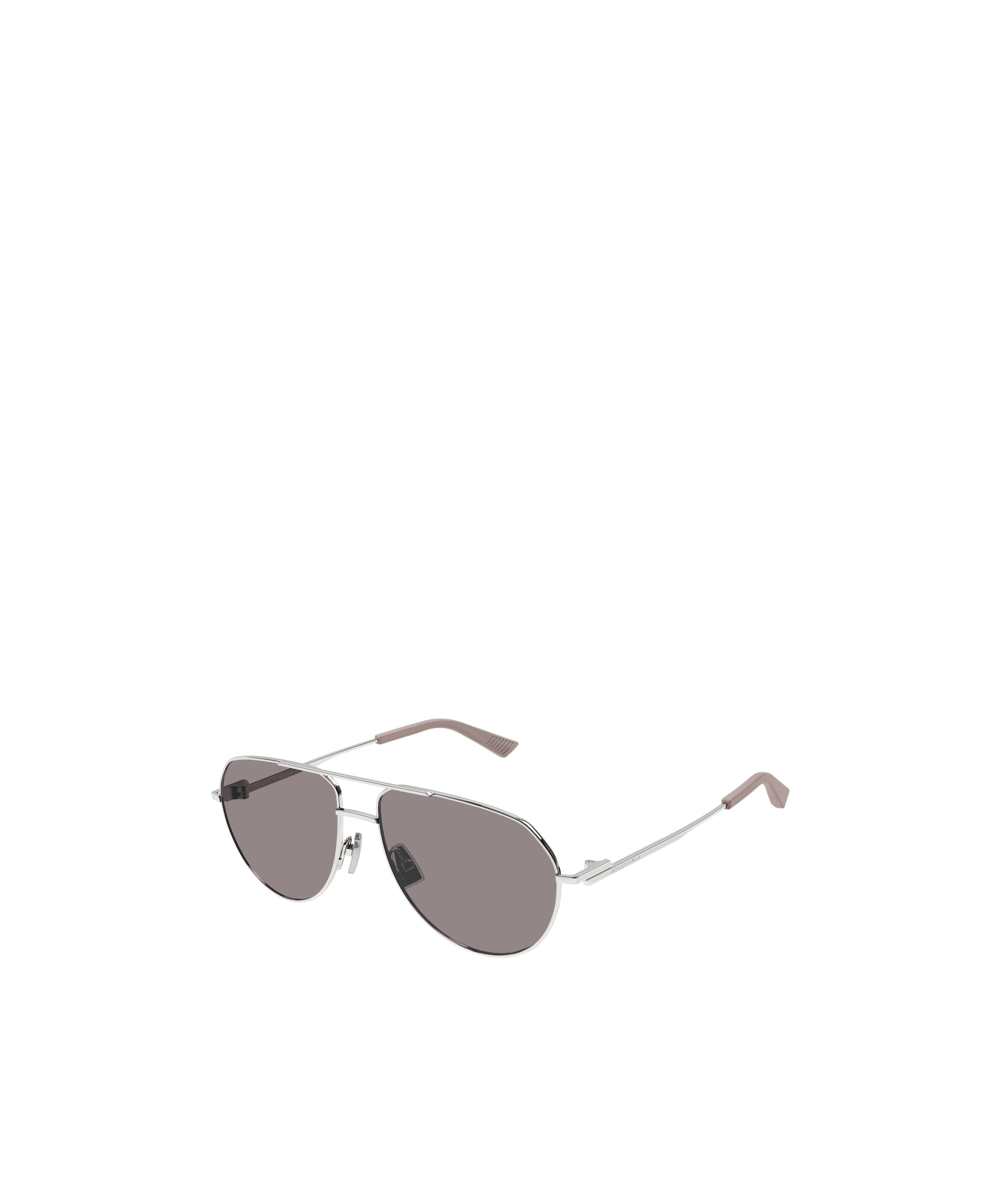 Bottega Veneta Logo Sunglasses In Gray