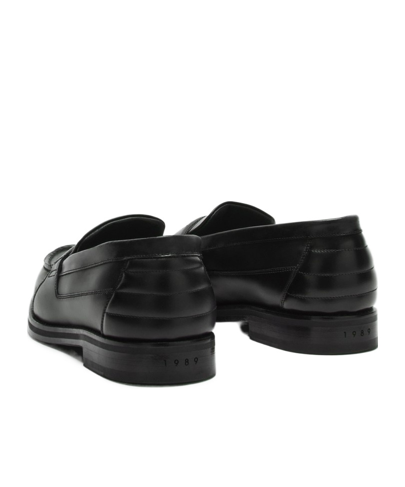 1989 Studio Loafers With Perforated Detail And Round Toe In Black