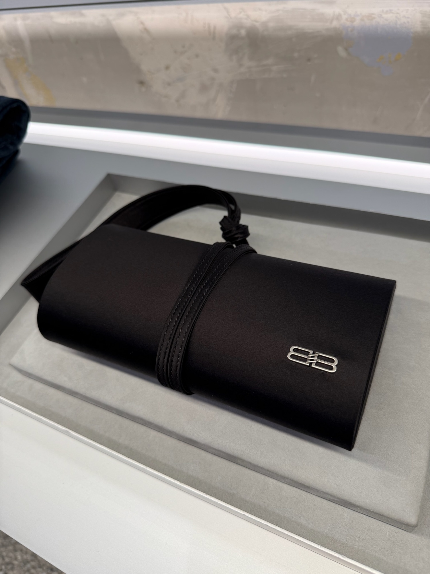 Balenciaga Logo Clutch In Black