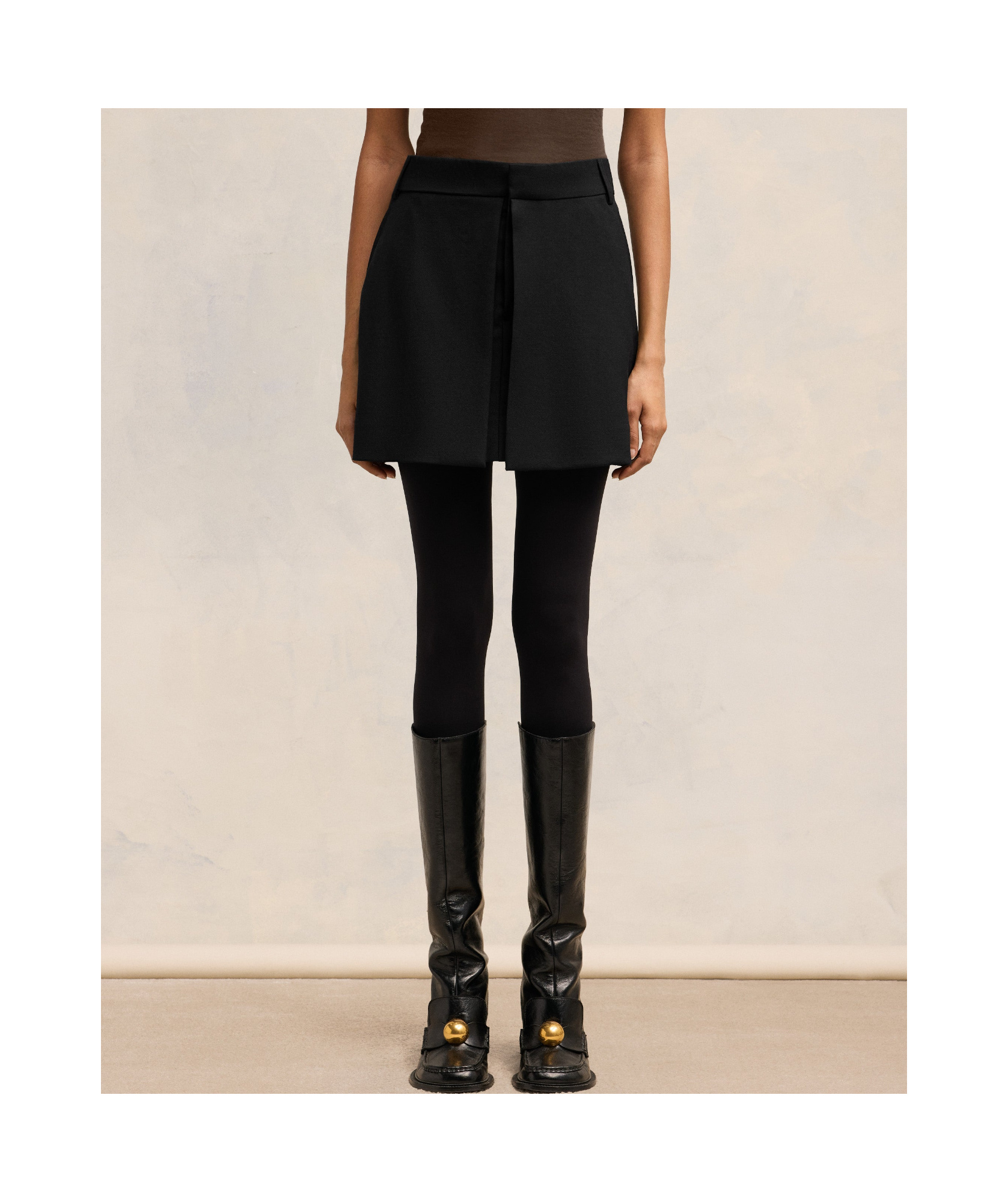 Ami Alexandre Mattiussi Ami Paris Concealed-fastened Mini Skirt In Black