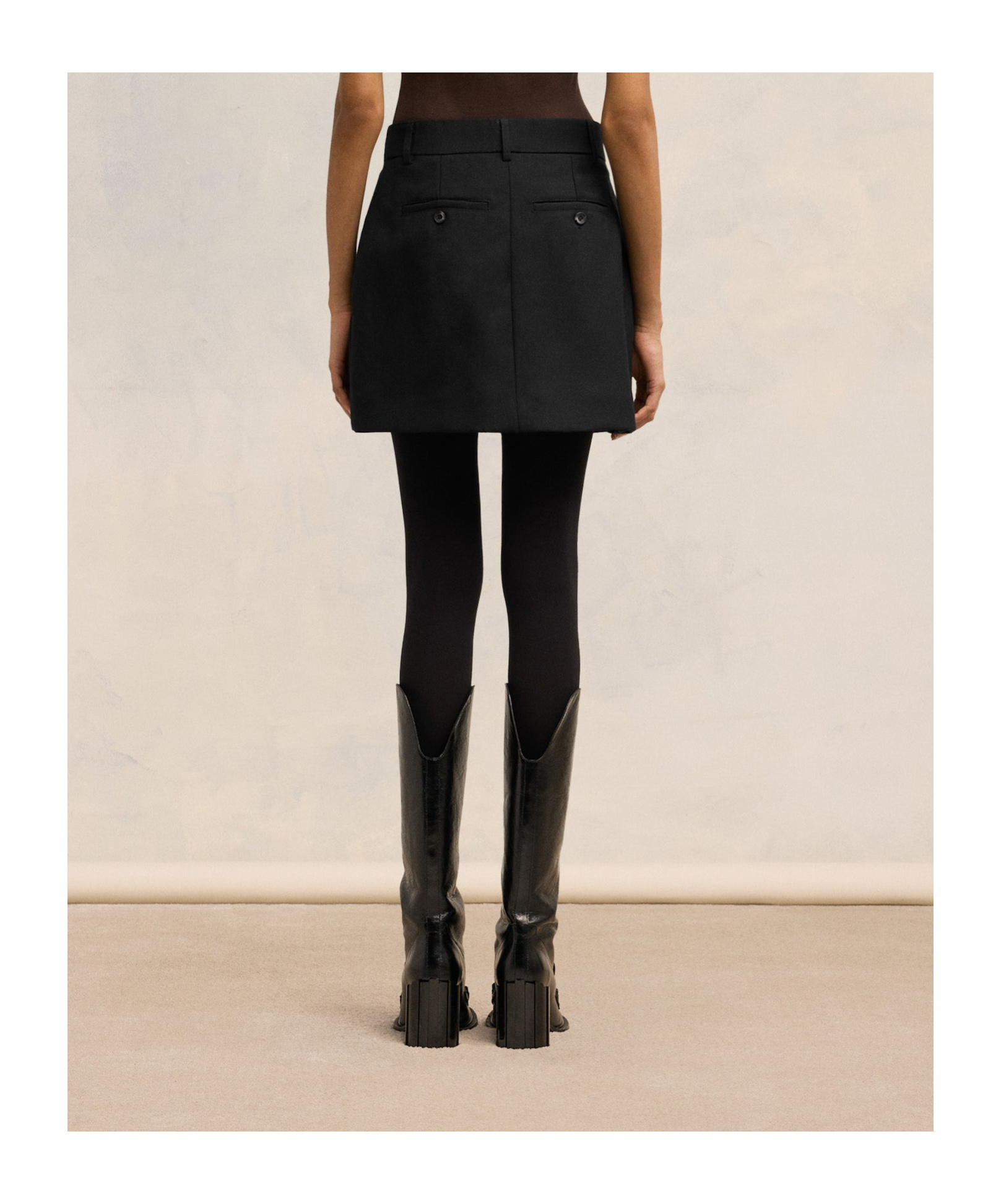 Ami Alexandre Mattiussi Ami Paris Concealed-fastened Mini Skirt In Black