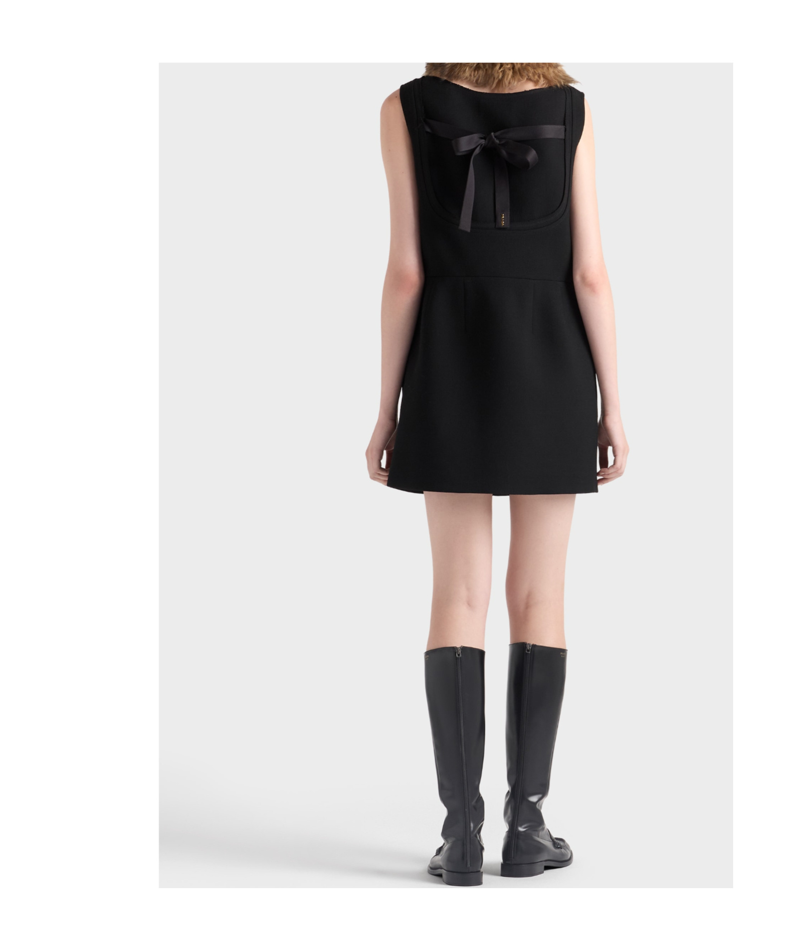 Prada Chic Sleeveless Dress Fur Collar In Black