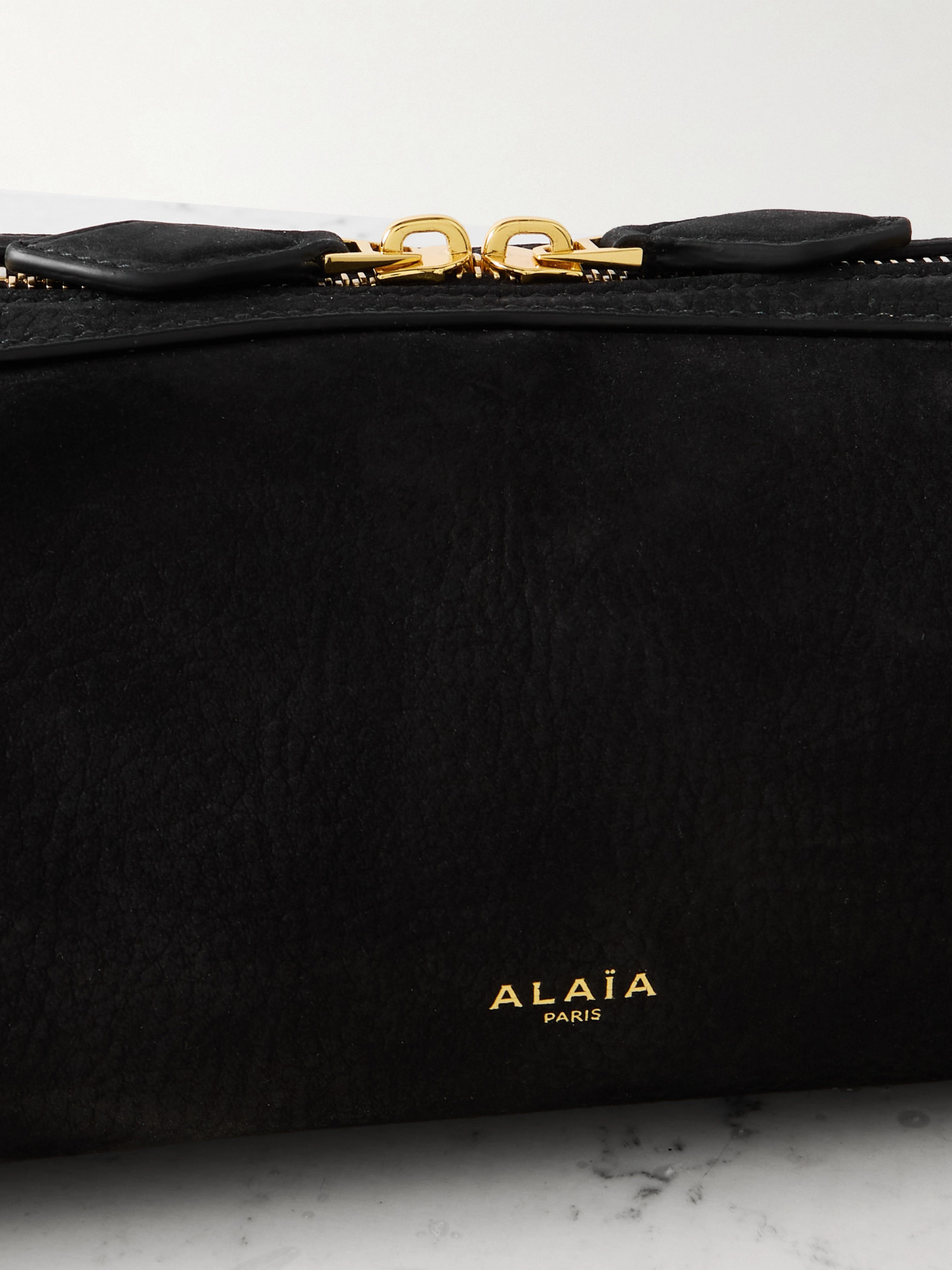 Alaïa Le Teckel Medium Shoulder Bag
