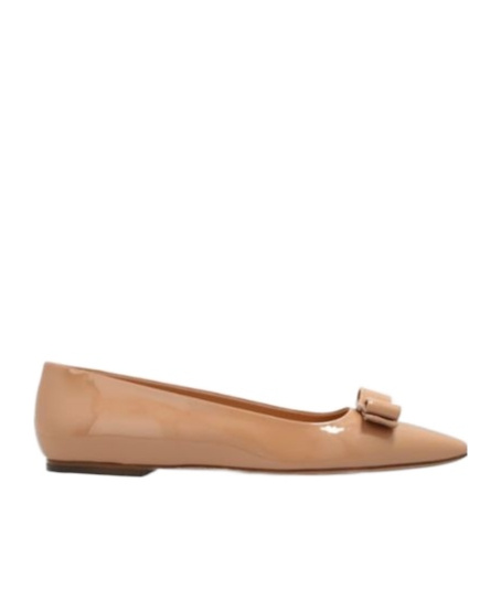 Ferragamo Vara Leather Ballet Flats In Brown