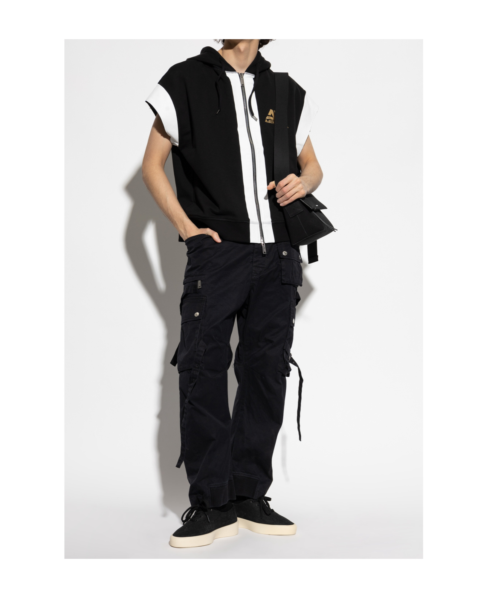 Dsquared2 Sleeveless Sweatshirt In Black