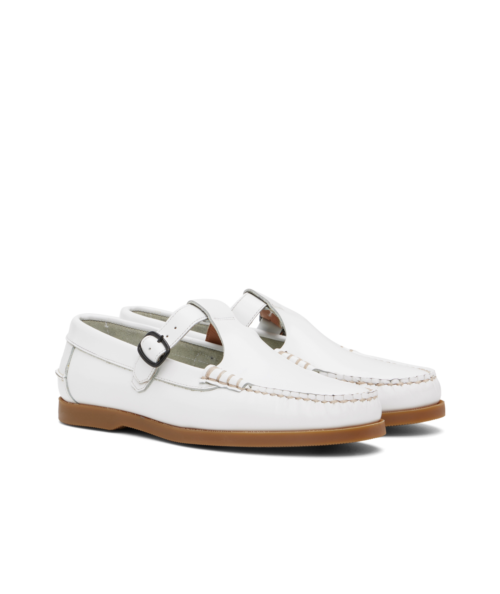 Hereu Round Toe Casual Shoes In White