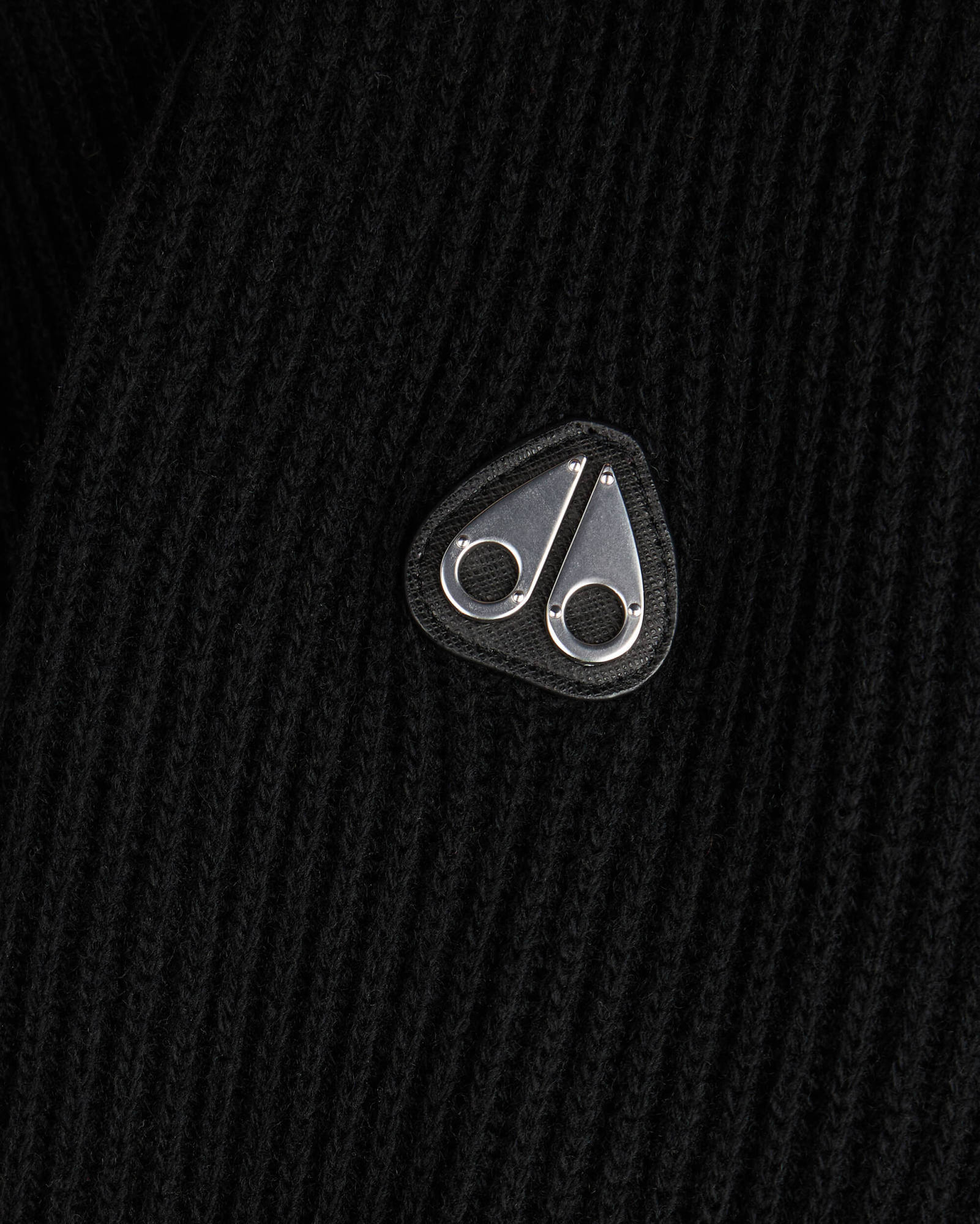 Moose Knuckles Long-sleeved Round-neck Sweater In Black