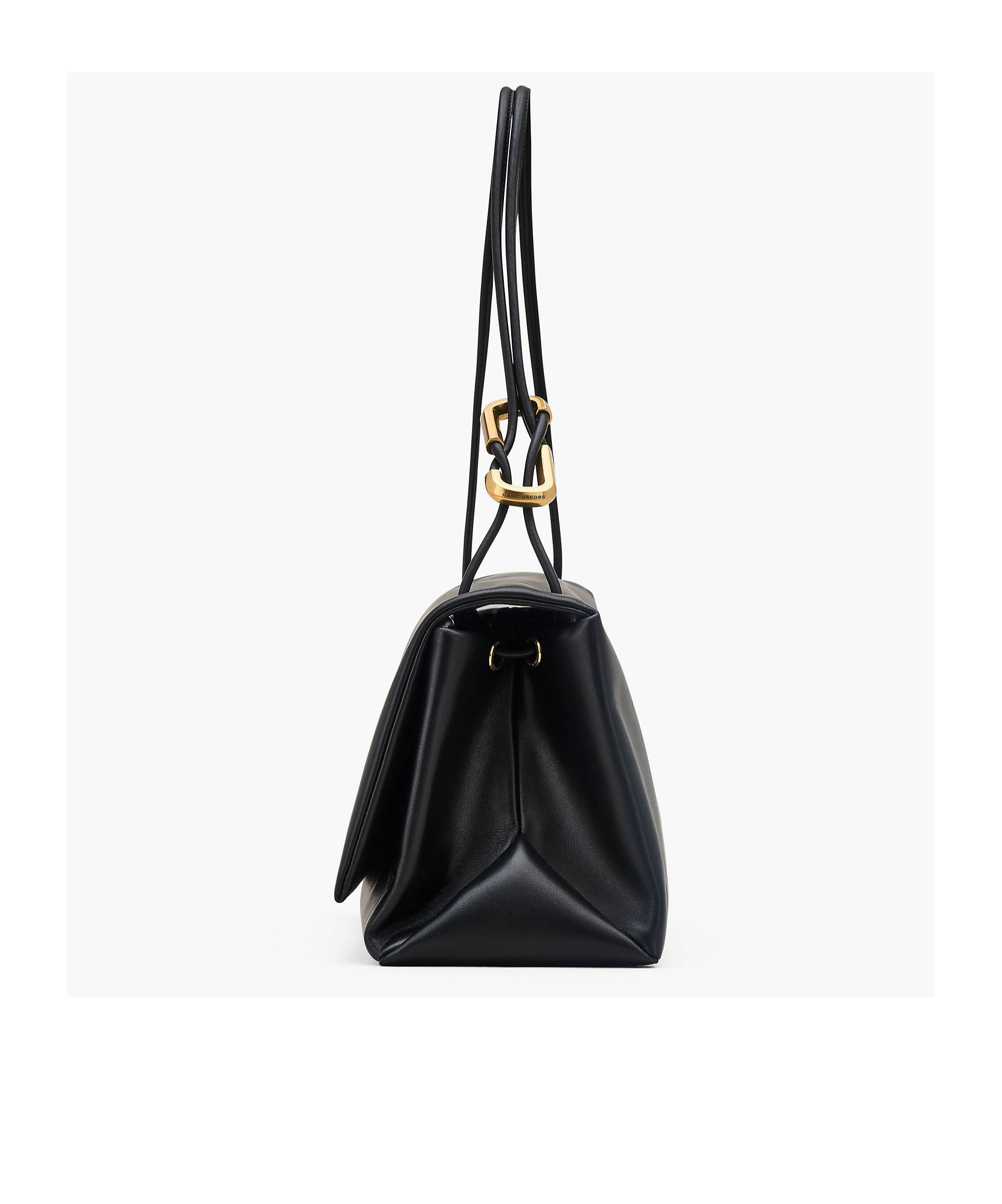 Marc Jacobs Spacious Dual Shoulder Bag Made Of Leather In Black