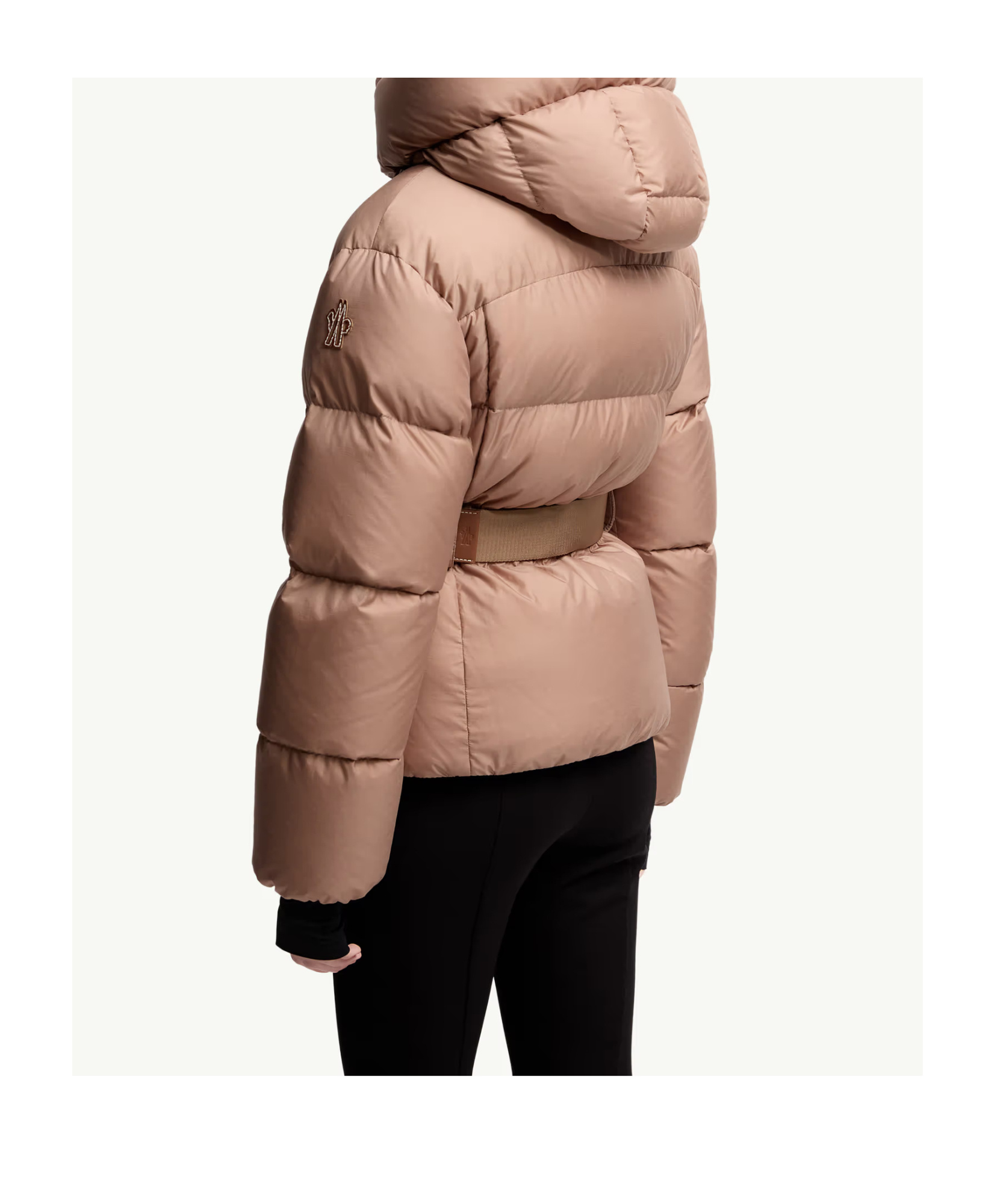 Moncler Nisene Hooded Short Down Jacket In Pink