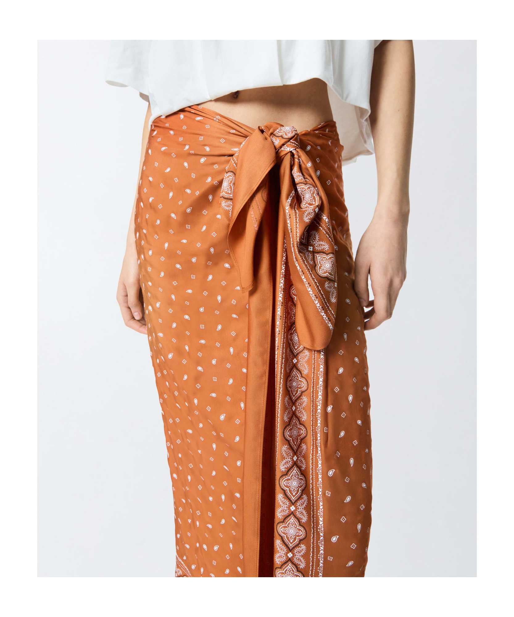 Pinko Bandana-print Finished Edge Skirt In Orange