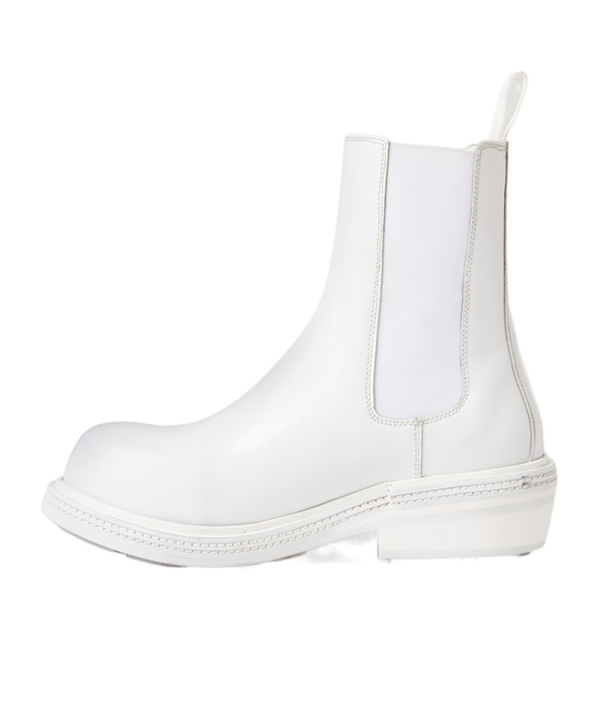 BOTTEGA VENETA ROUND-HEAD SHORT BOOTS